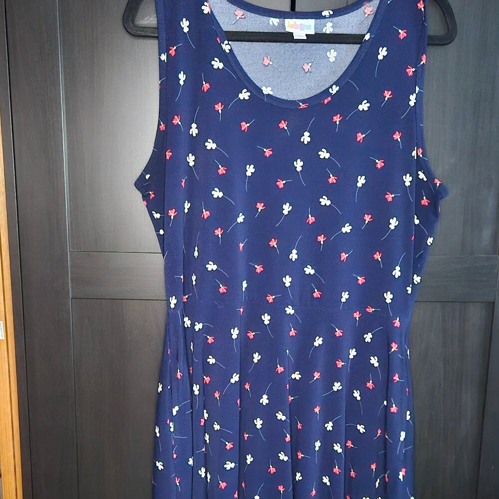 LuLaRoe Nicki - Size XLarge- Floral